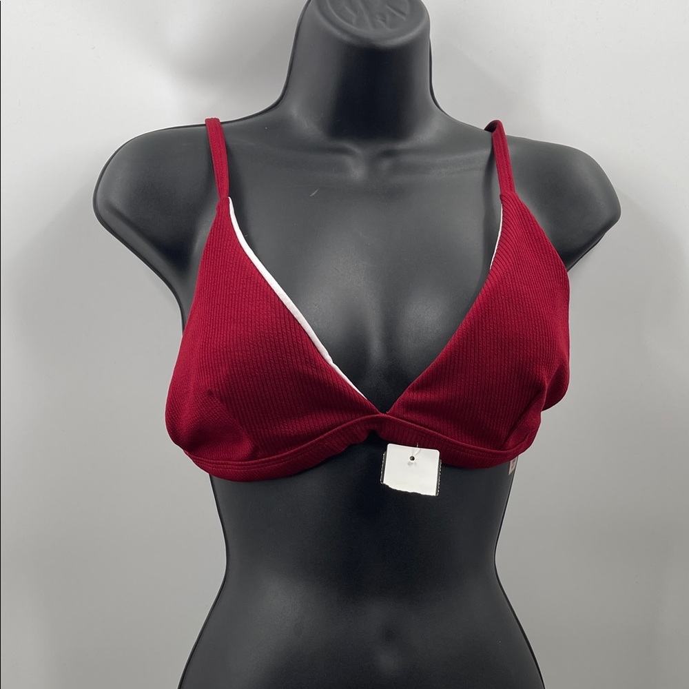 2.8.26 MiZAFUL Women's Red Bikini Top (size 6)